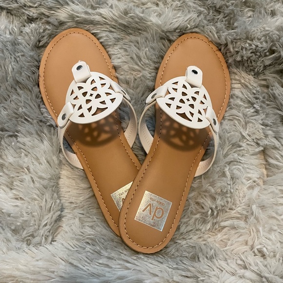 Francescas Sandals - Picture 1 of 2